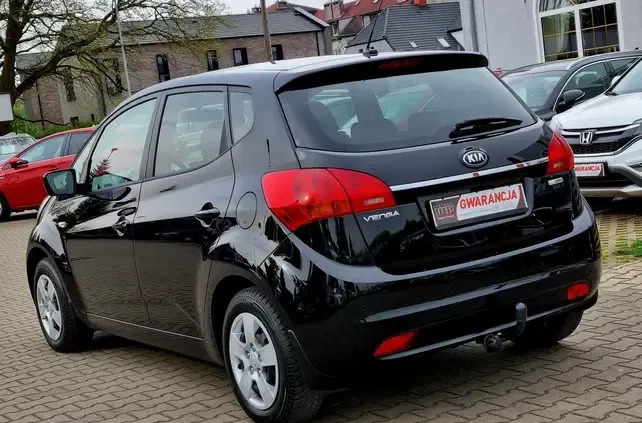 Kia Venga cena 29900 przebieg: 198000, rok produkcji 2015 z Annopol małe 232